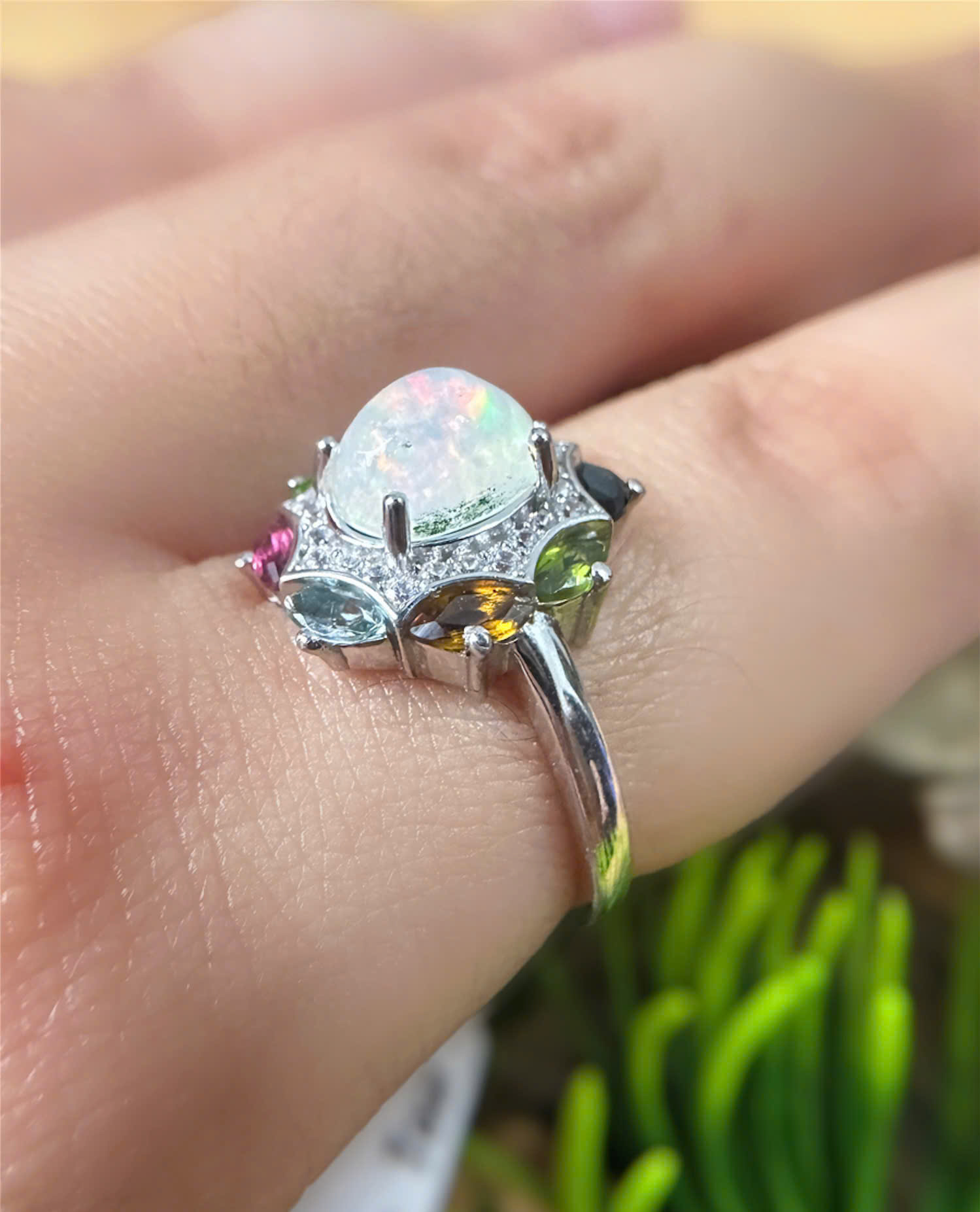 Nhẫn Opal – Tourmaline