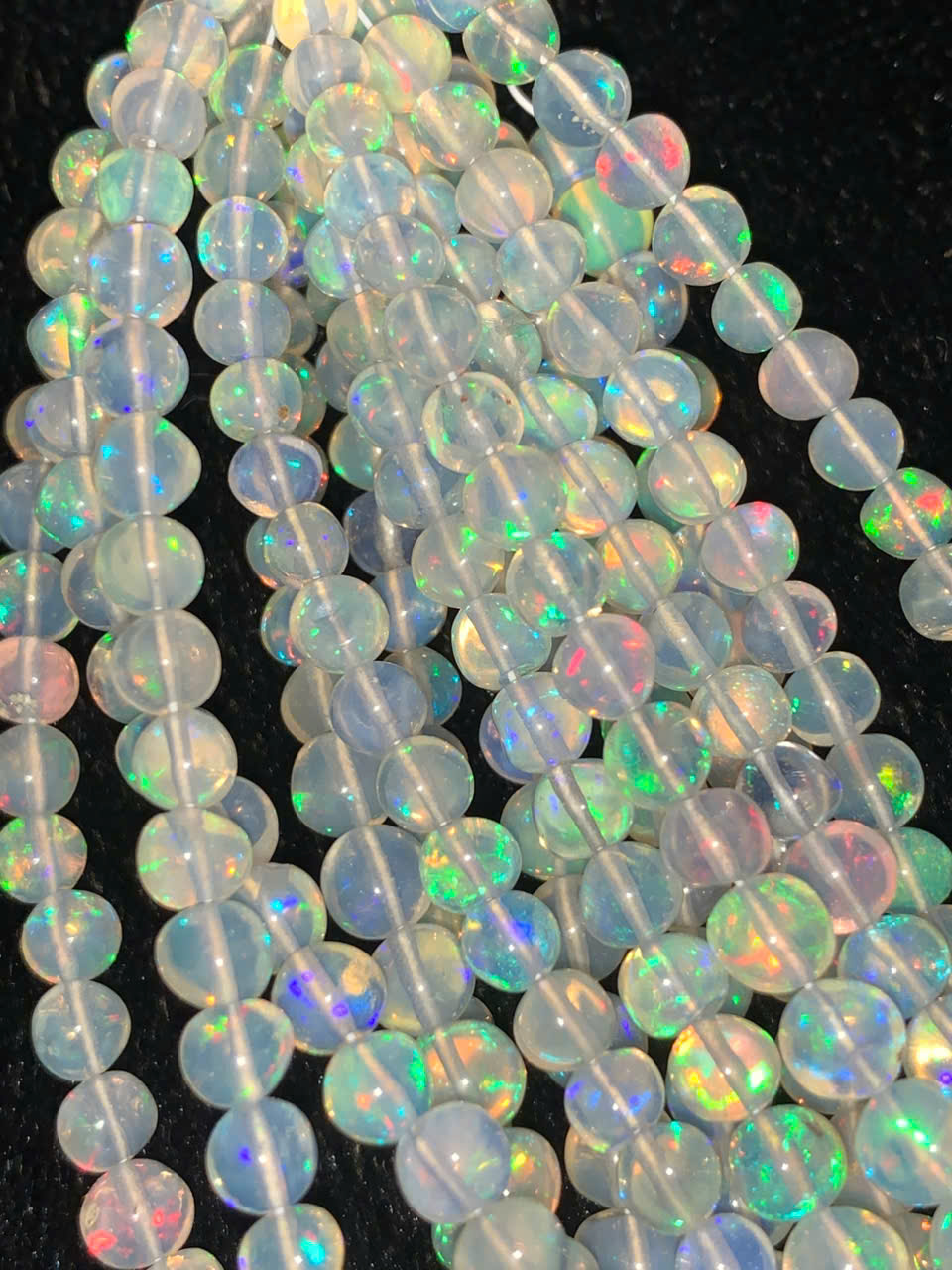 Chuỗi opal tròn màu trắng #4