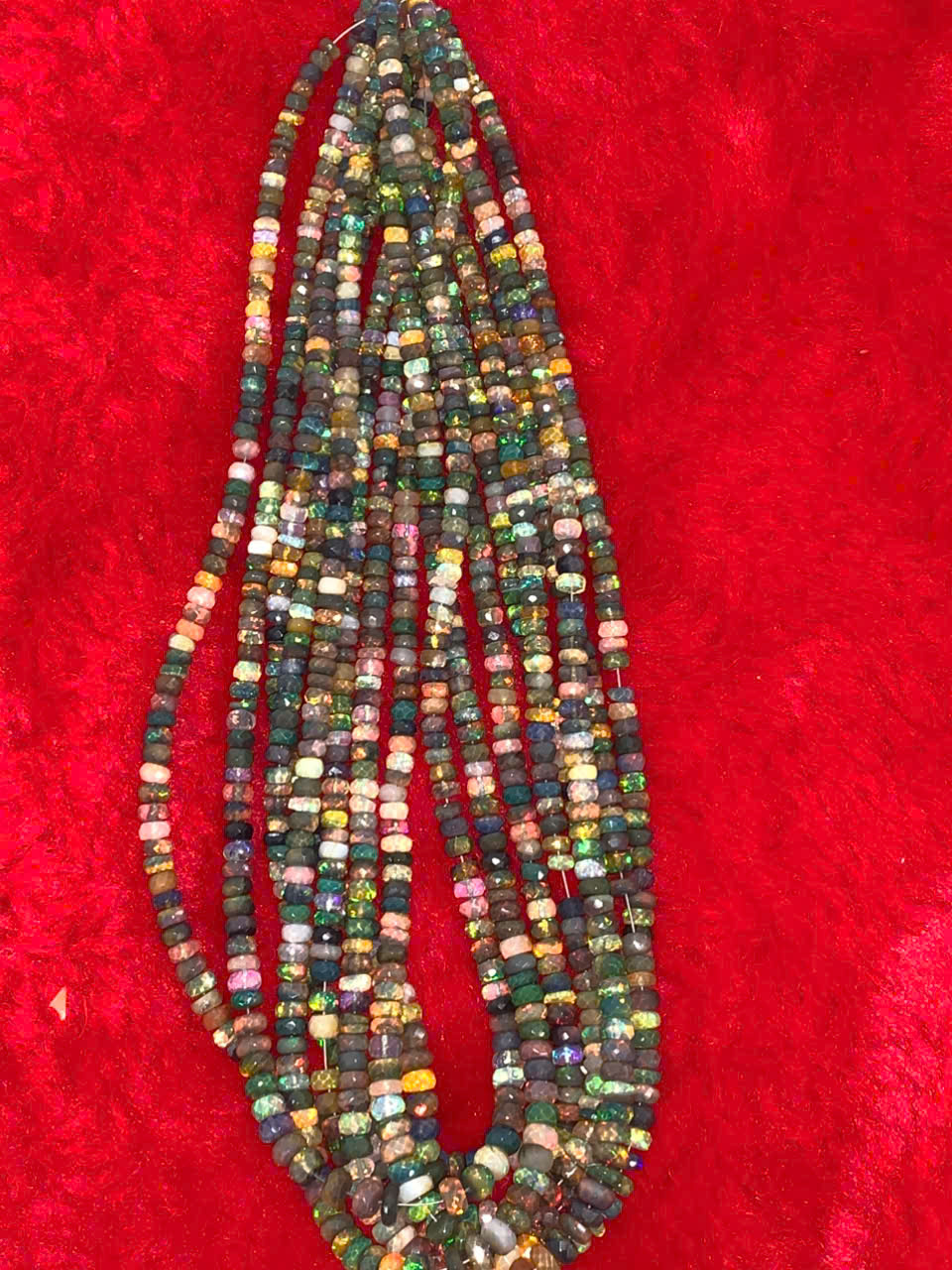 Chuỗi opal cắt giác nhiều màu #5